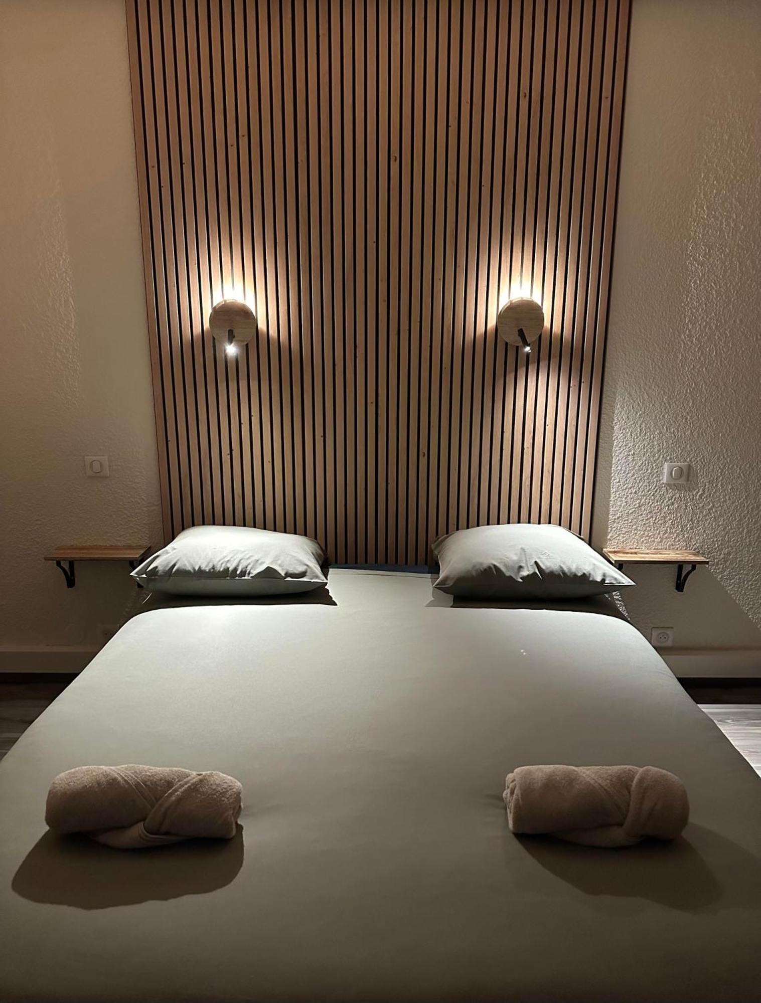 Le Grand Som - Chambres Au Coeur De La Chartreuse Saint-Pierre-d'Entremont  外观 照片